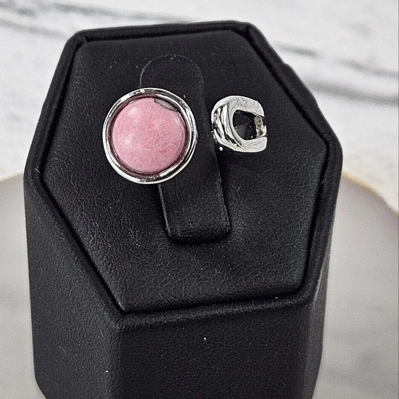 Round Pink Adjustable Fashion Ring  A29 - Picture 1 of 6